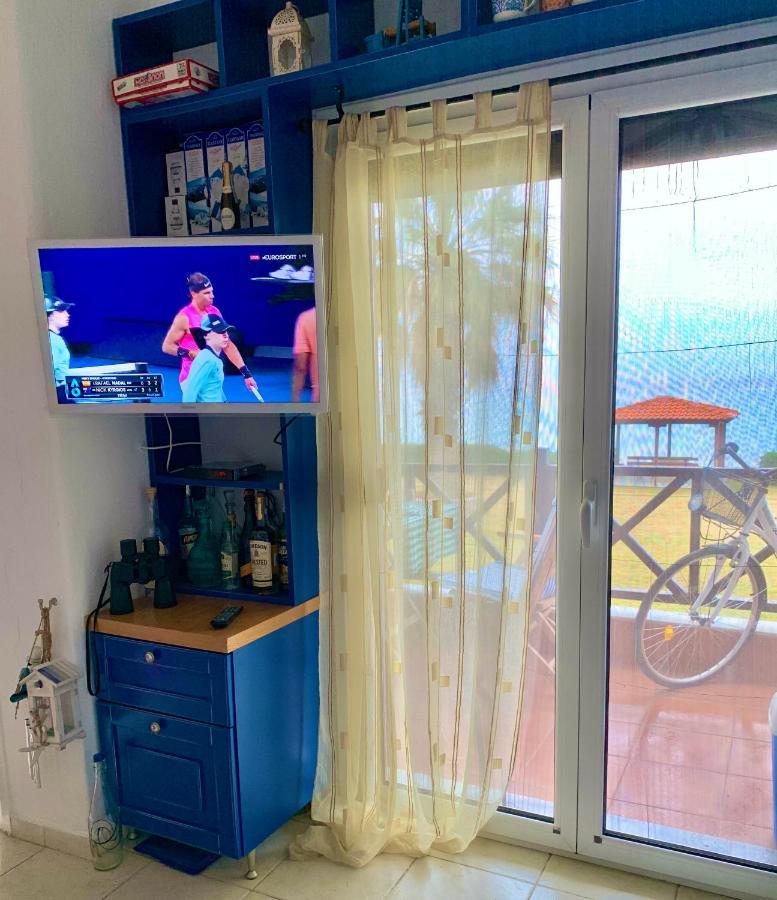 On The Beach Apartment Polychrono Dış mekan fotoğraf